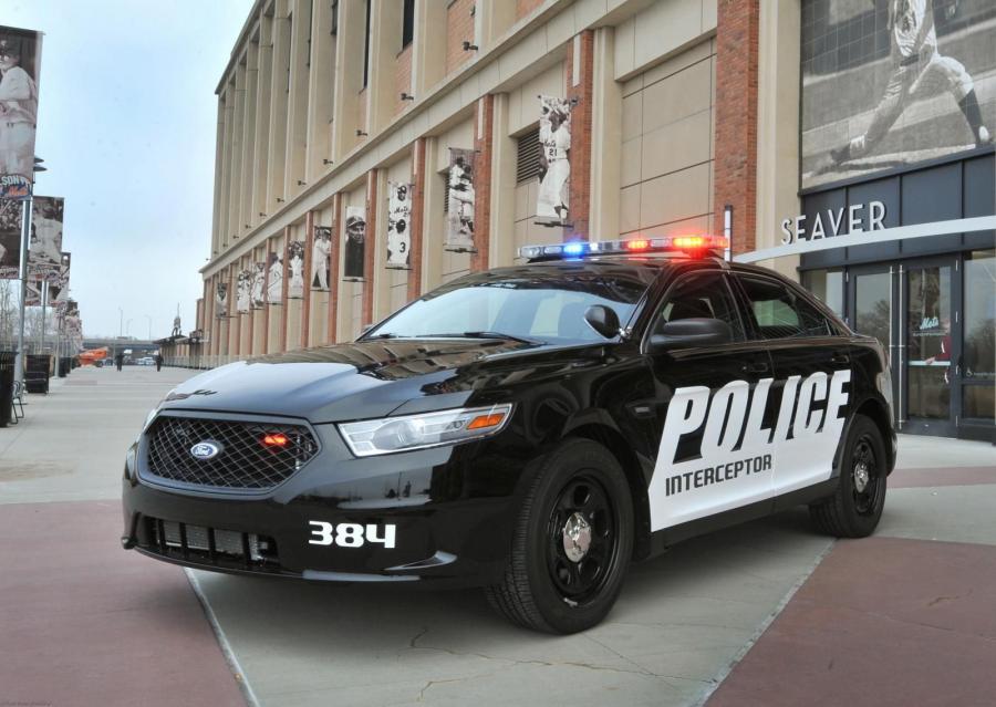  Ford Interceptor Sedan 3 7 Ti-VCT 2012 года  (фото 1 из 7)